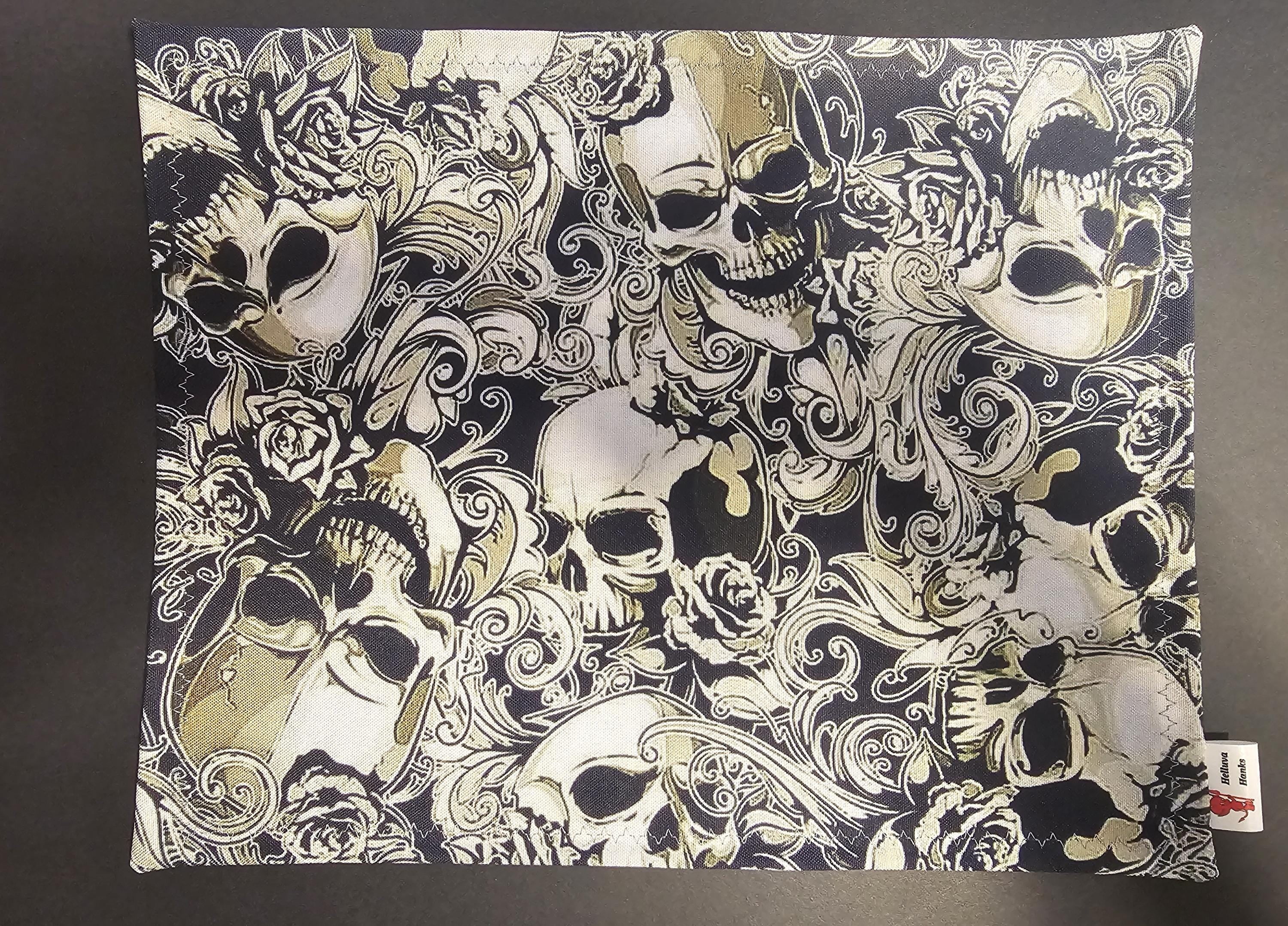 Skulls hank