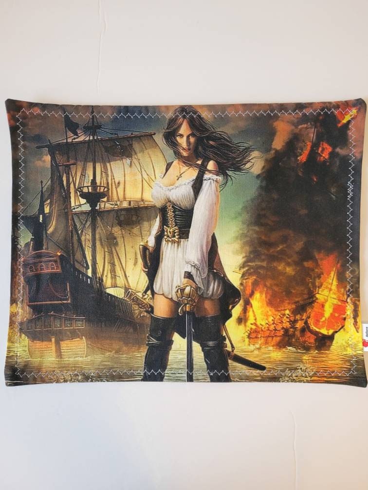 Female pirate Hank