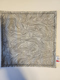 Topographic 3 hank